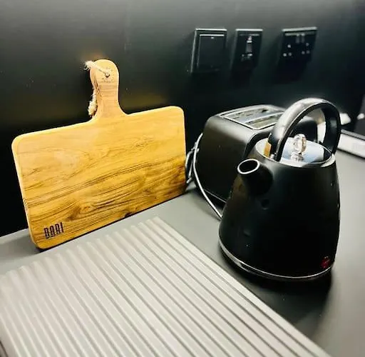 アパート 85, フロリアーナ